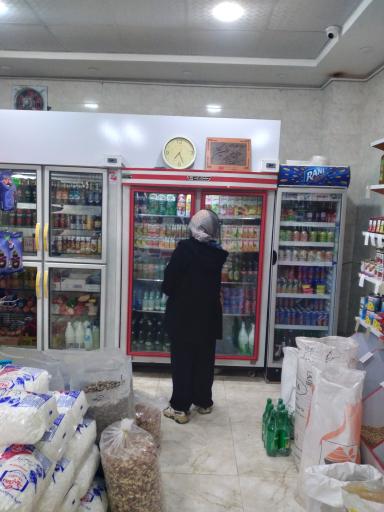 عکس هایپرمارکت هاشم داوری
