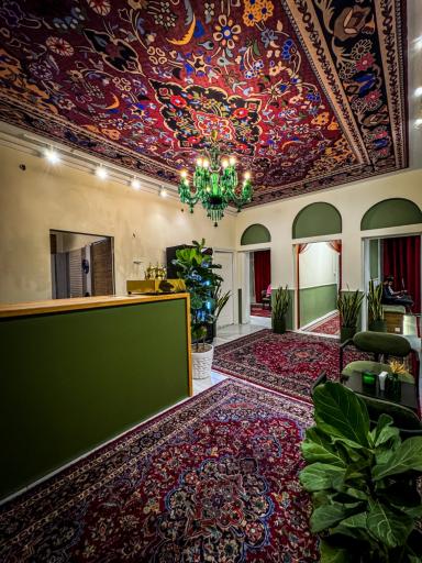 عکس کافه عربی قصرالنور