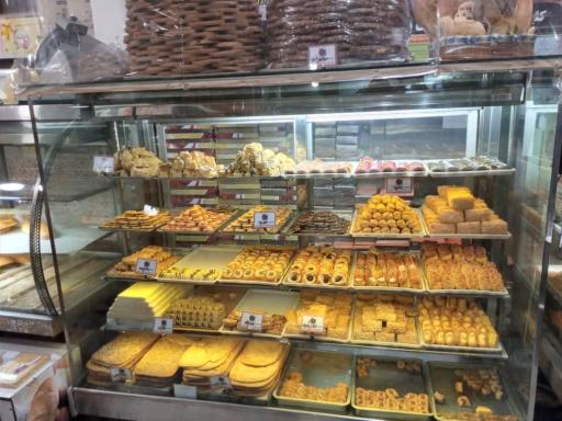 عکس کافه نان شیرینی عطر نان