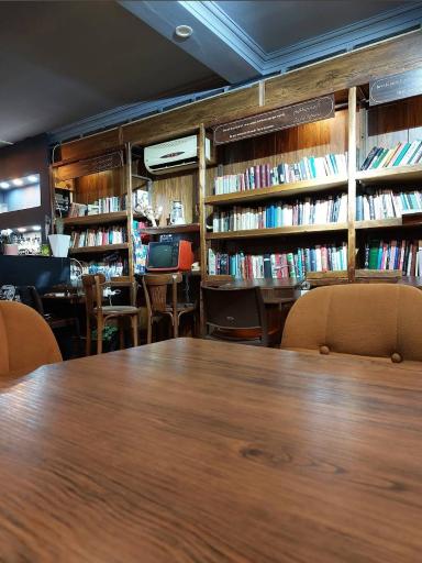 عکس کافه کتاب 
