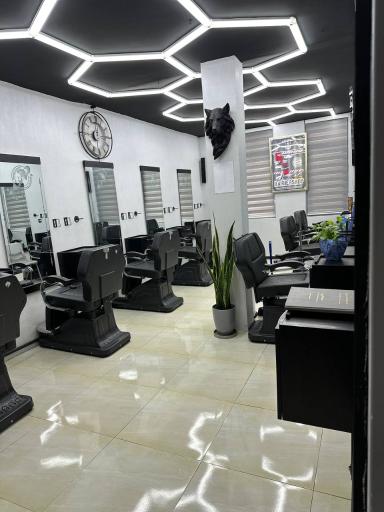 عکس آموزشگاه آرایشگری مردانه هفت حوض