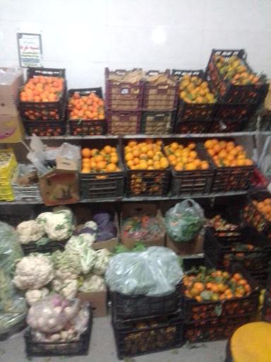 عکس مغازه میوه فروشی عباس آبادی