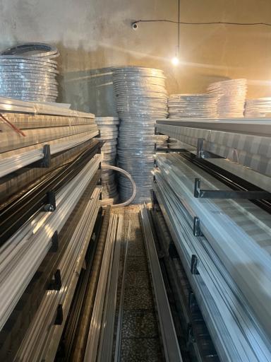 عکس فروشگاه معین نور