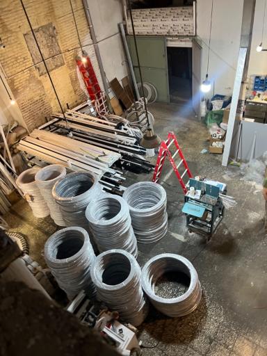 عکس فروشگاه معین نور