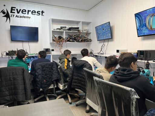 عکس آموزشگاه حرفه ای کالج اورست