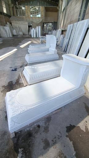 عکس سنگ مزار رسولی