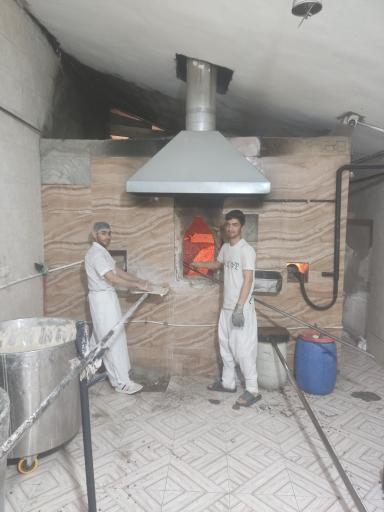 عکس نانوایی سنگک سنتی گناباد شعبه ۲نقدی