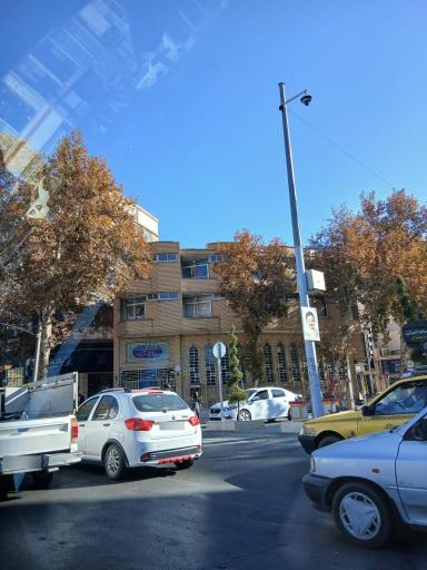 عکس صندوق قرض‌الحسنه ولیعصر 