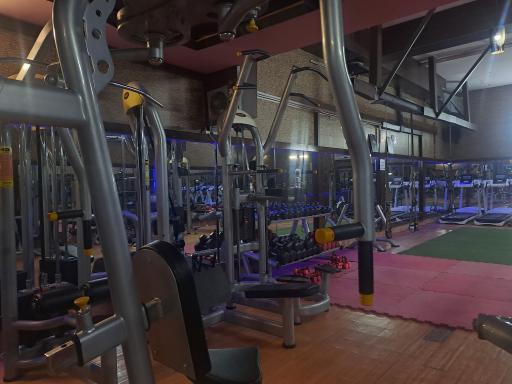 عکس باشگاه بانوان حنا