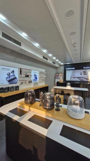 عکس نمایندگی سامسونگ