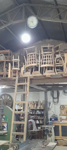 عکس کارگاه نجاری صنایع چوب باقری