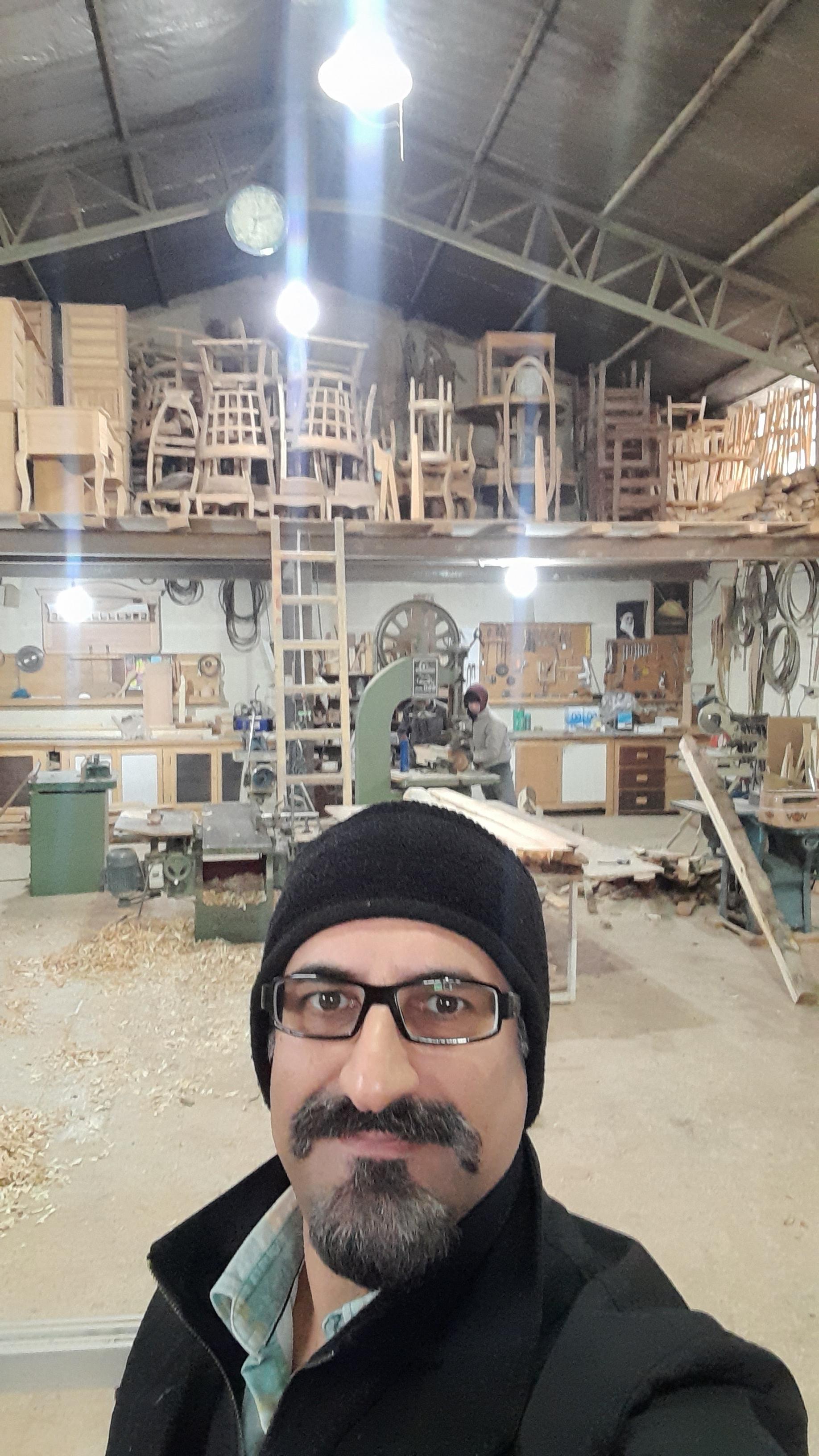 عکس کارگاه نجاری صنایع چوب باقری