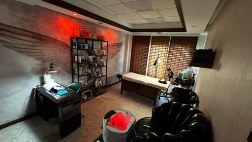 عکس آرایشگاه مردانه لوکات