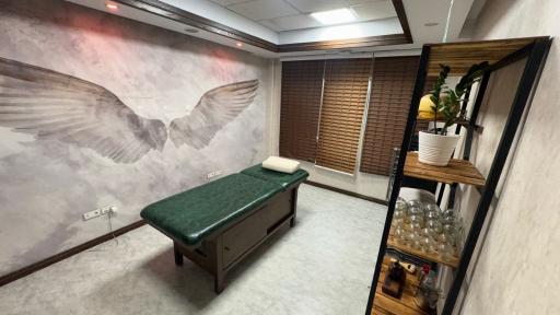 عکس آرایشگاه مردانه لوکات