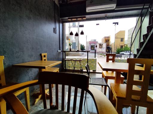 عکس کافه جوکر