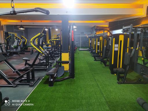 عکس باشگاه‌ بانوان اطلس‌