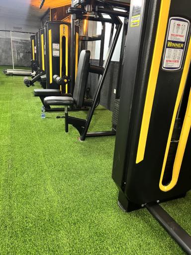 عکس باشگاه‌ بانوان اطلس‌