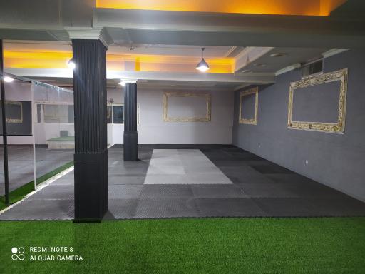 عکس باشگاه‌ بانوان اطلس‌