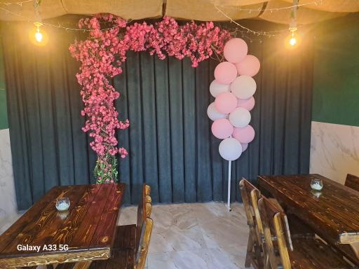 عکس کافی شاپ وانیا