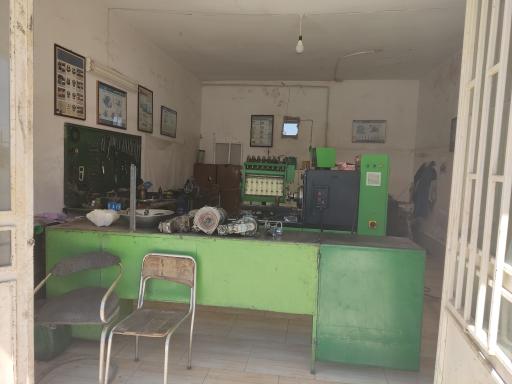 عکس سرویس پمپ و انژکتور رضا