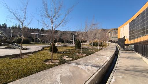 عکس باغ موزه دفاع مقدس