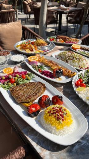عکس رستوران رز گلد