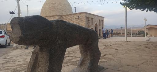 عکس مقبره کاوه آهنگر 
