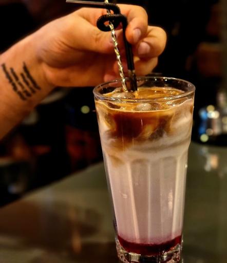 عکس کافه کاج