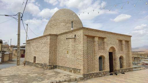 عکس مقبره کاوه آهنگر 