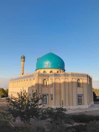 عکس مسجد امیرالمؤمنین دانشگاه کاشان