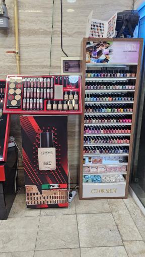 عکس آرایشی و بهداشتی هالیدیز