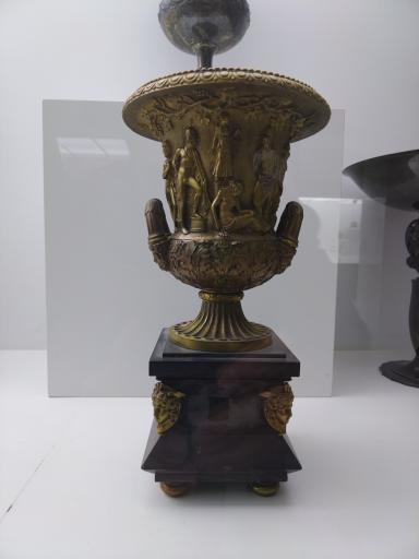 عکس موزه آوندهای تاریخی