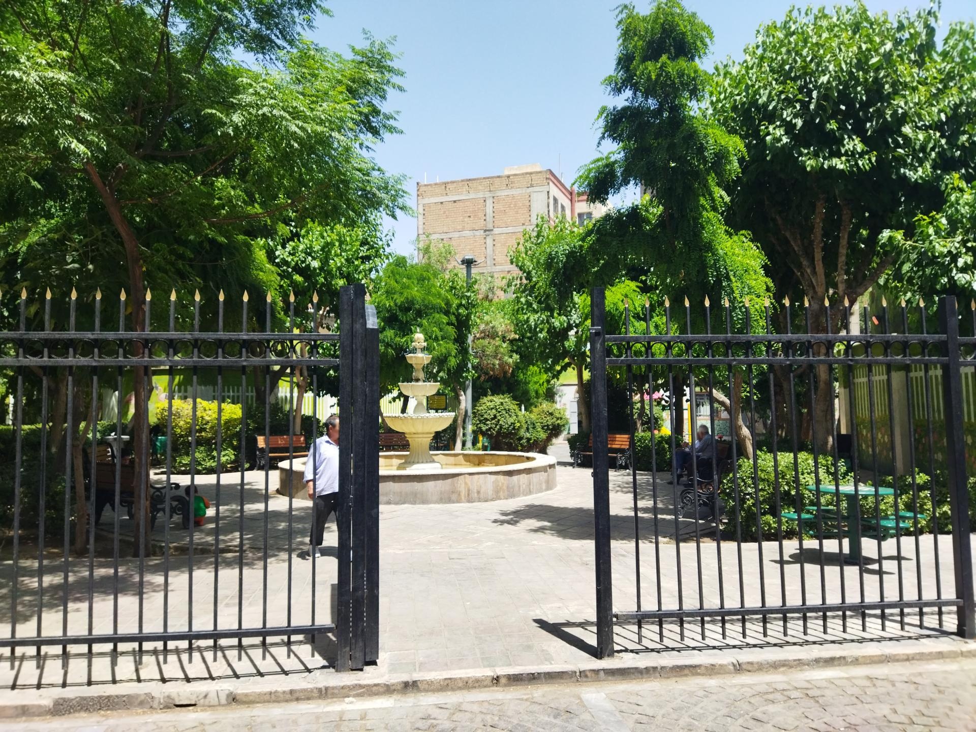 عکس بوستان لاله