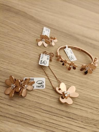 عکس گالری طلا گروسی