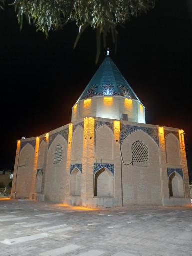 عکس مقبره بابا رکن الدین
