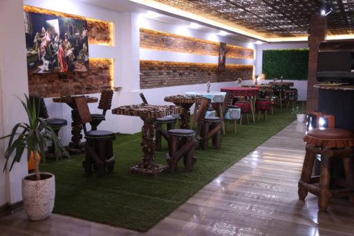 عکس کافه ترول