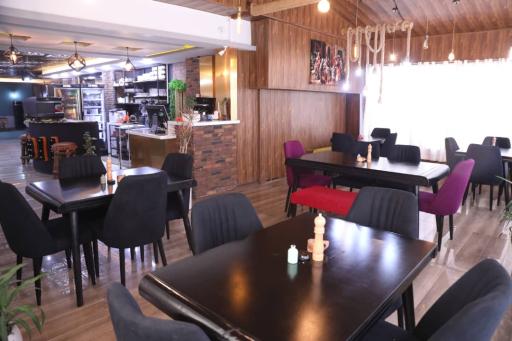 عکس کافه ترول