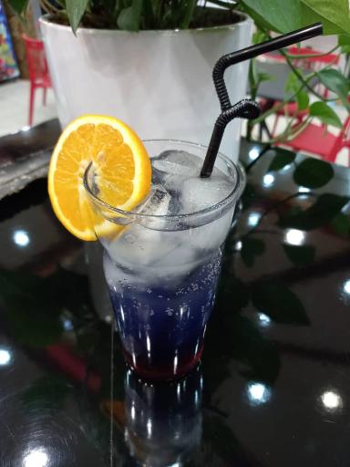 عکس کافه بستنی آرش 