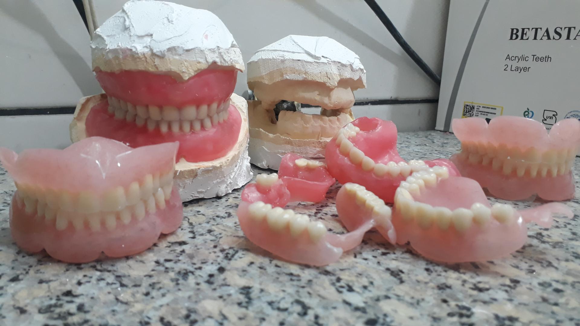 عکس دندانسازی دکتر رحیم پور