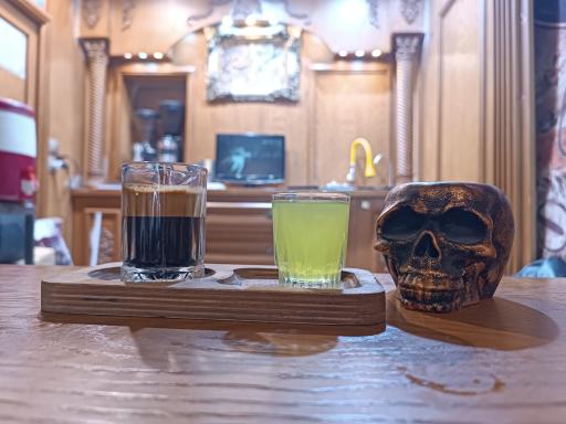 عکس قهوه خان