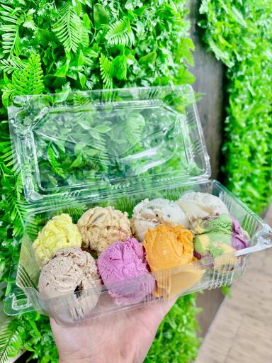 کافه تریا آداک ویتامین