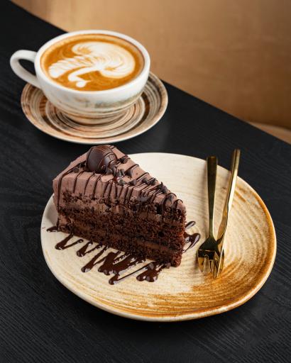 عکس رستوران پسرخاله