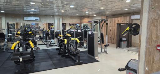 عکس باشگاه بدنسازی اکسیر پلاس