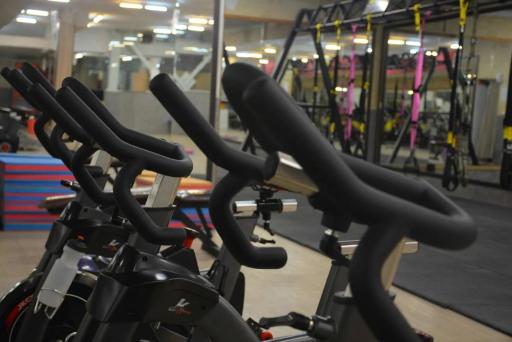 عکس باشگاه کهکشان ویژه بانوان