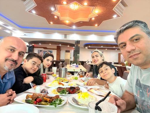 رستوران پسرخاله