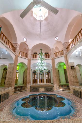 عکس خانه هشت بهشت