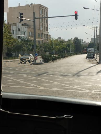 عکس تقاطع شهید ستاری و آموزگار 