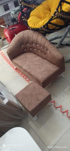 عکس تولیدی مبل و مصنوعات چوبی مارال