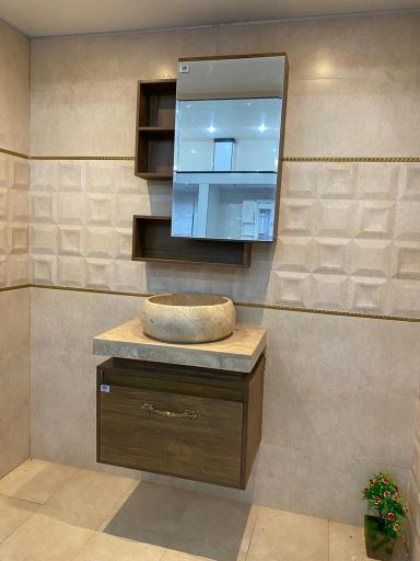 عکس پخش کاشی سرامیک پرشین 