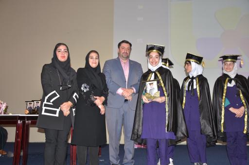 عکس مدرسه گلها 